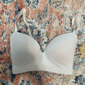 Soma Enbliss Wireless Bra 32DD